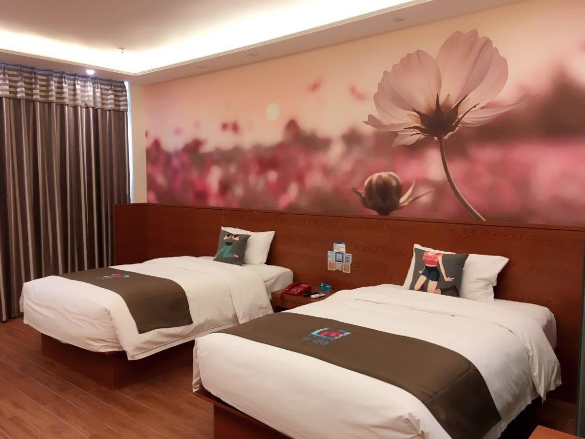 Pai Hotel Huiam Jinghenggu Plaza Jinhu  المظهر الخارجي الصورة